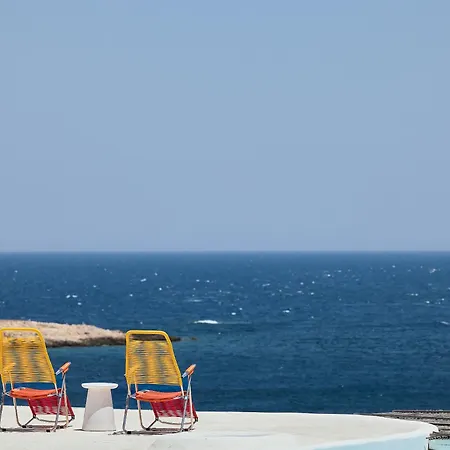 Mykonos Lolita, A To Live 4*